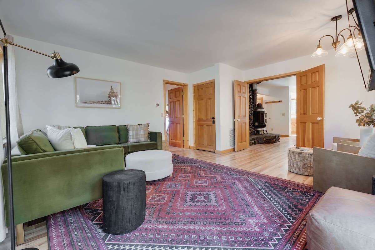Scandinavian Mountain Hideaway with Fireplace - Photo 3