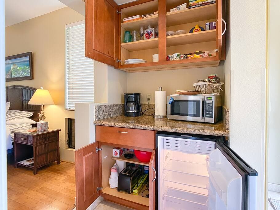 Condo in Wailea · ★4.85 · Studio · 1 bed · 1 private bath - Photo 2
