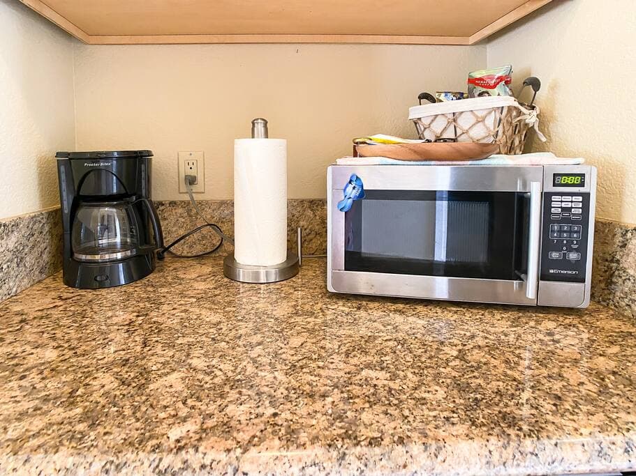 Condo in Wailea · ★4.85 · Studio · 1 bed · 1 private bath - Photo 4