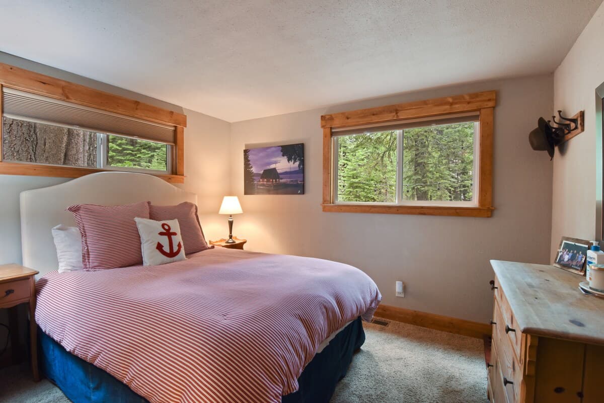 Dog-Friendly Home with Hot Tub, Near Tahoe - Photo 2