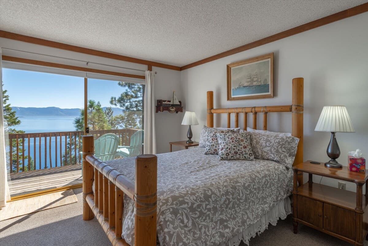 Panoramic Lake Tahoe Views, Family Home - Photo 4