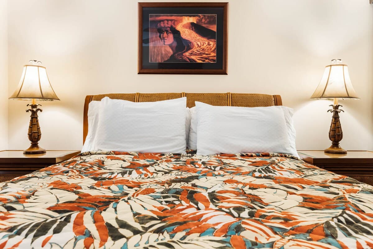 Condo in Lahaina · ★4.52 · 1 bedroom · 2 beds · 1 bath - Photo 5