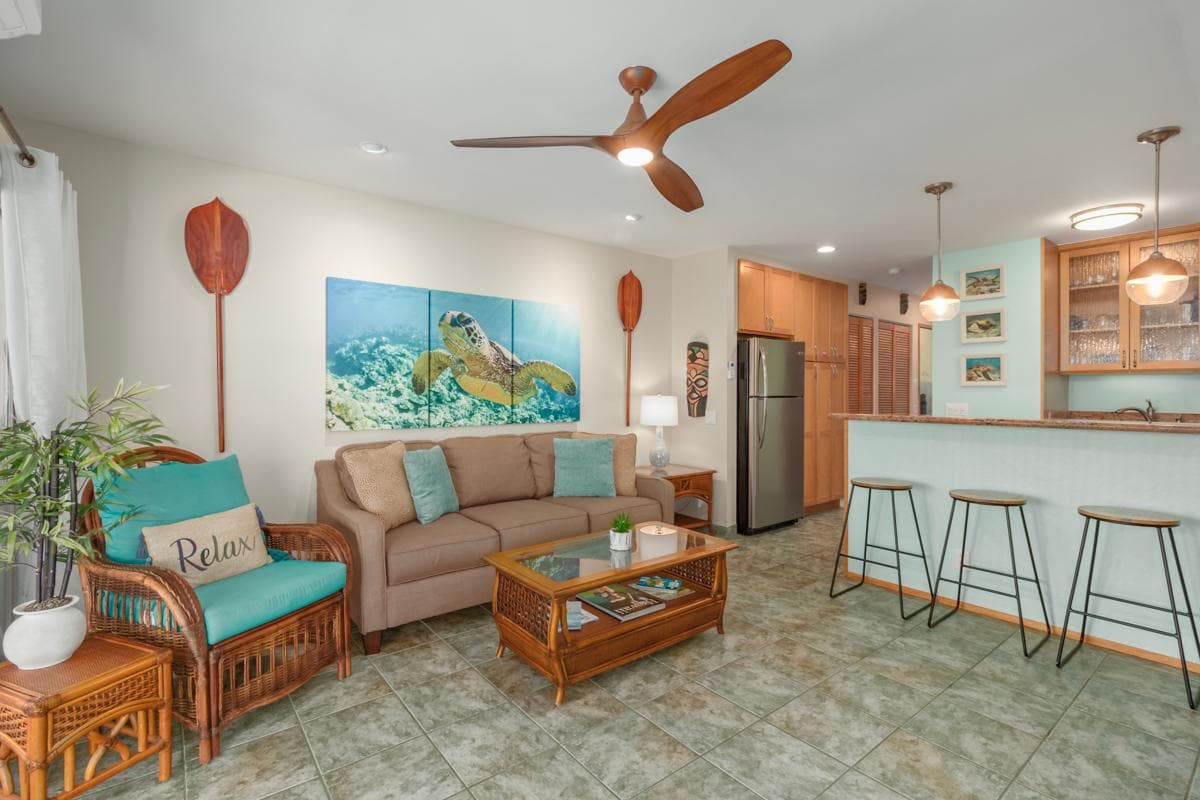 Condo in Kailua-Kona · ★5.0 · 1 bedroom · 2 beds · 1 private bath - Photo 4