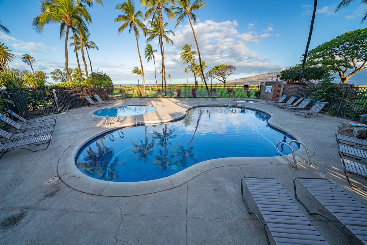Condo in Kihei · ★4.5 · Studio · 2 beds · 1 bath - Photo 3