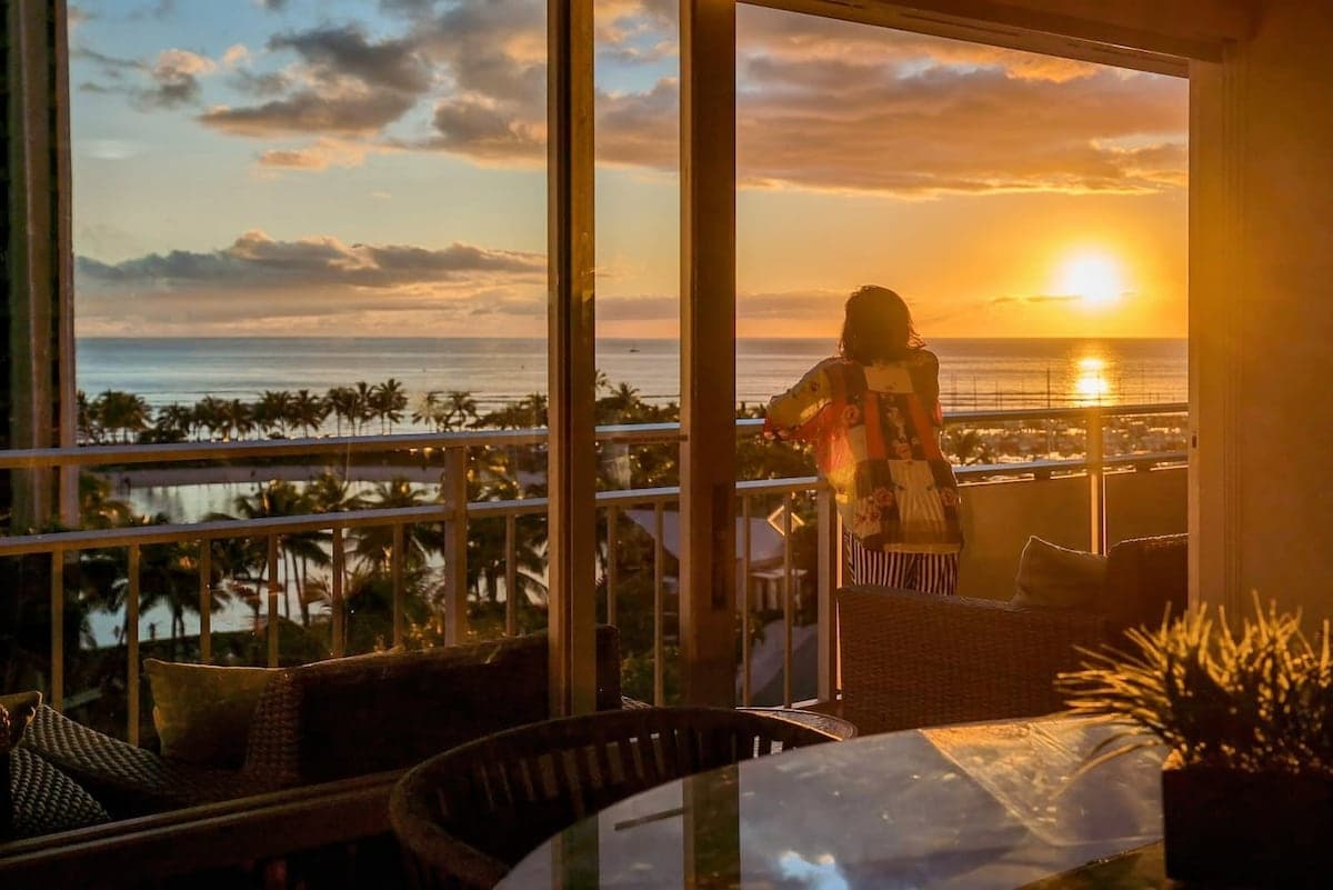 @ Marbella Lane - Cozy 2BR w/ Amazing Ocean Views - Photo 2