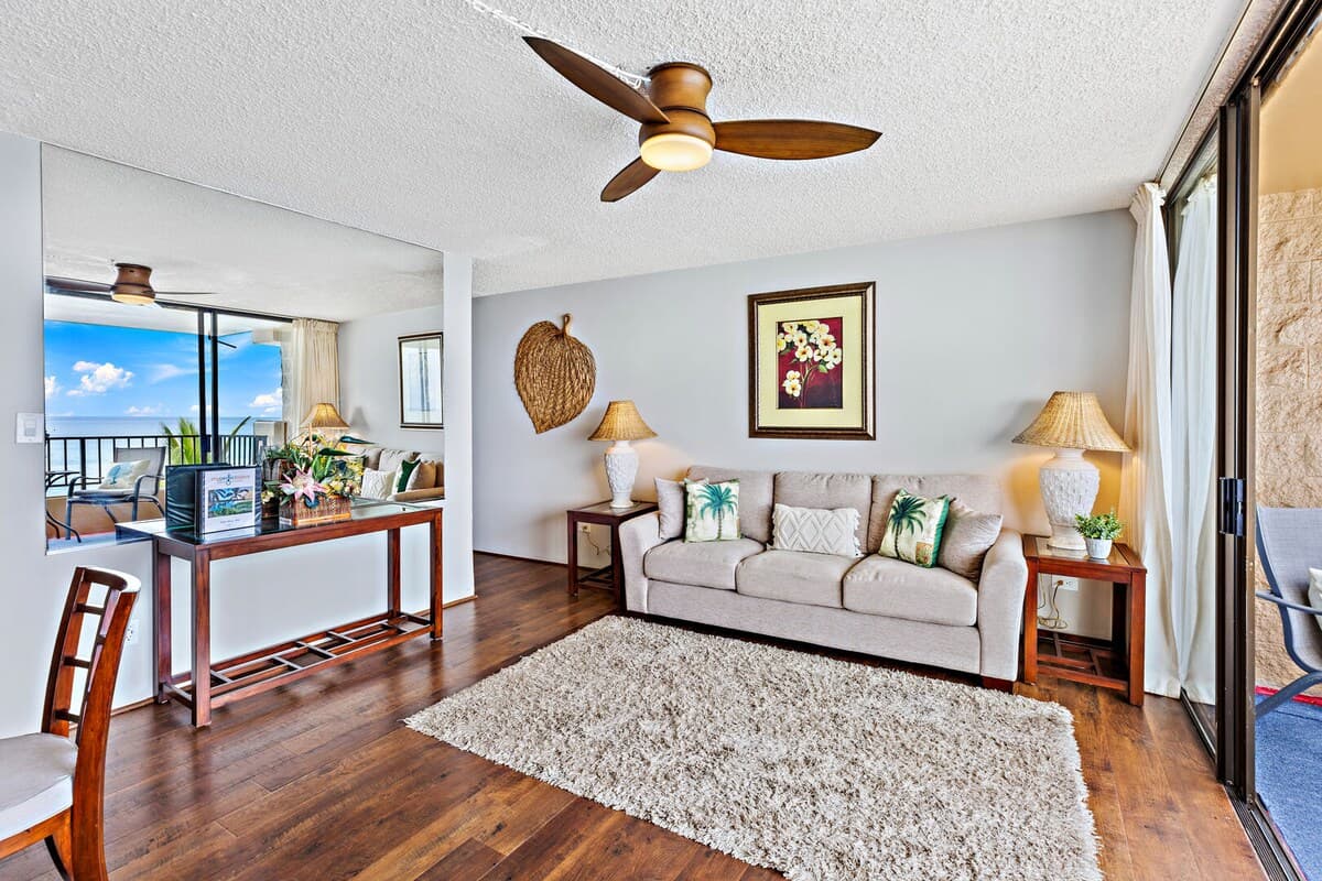 Condo in Lahaina · ★4.6 · 1 bedroom · 1 bed · 1 bath - Photo 5
