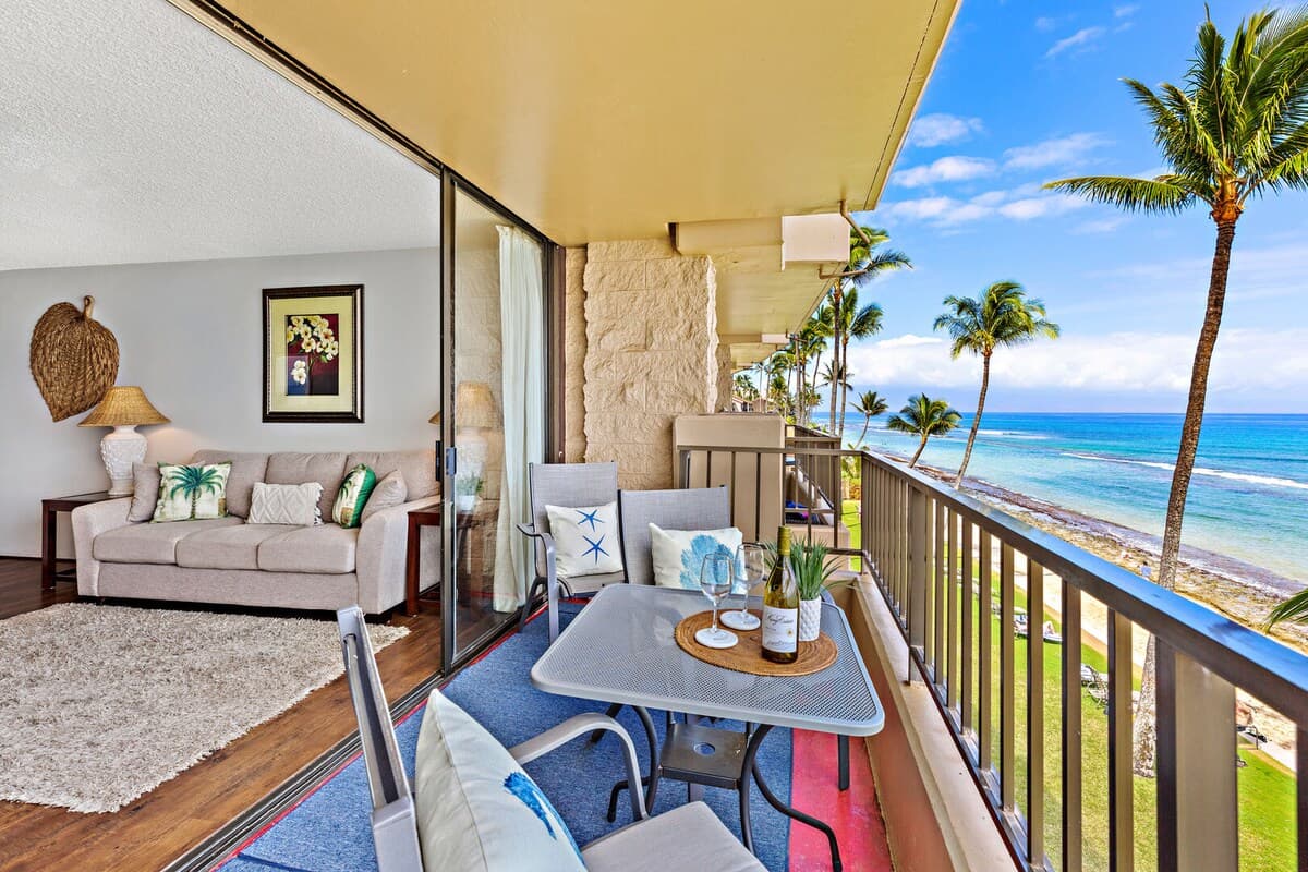 Condo in Lahaina · ★4.6 · 1 bedroom · 1 bed · 1 bath - Photo 1
