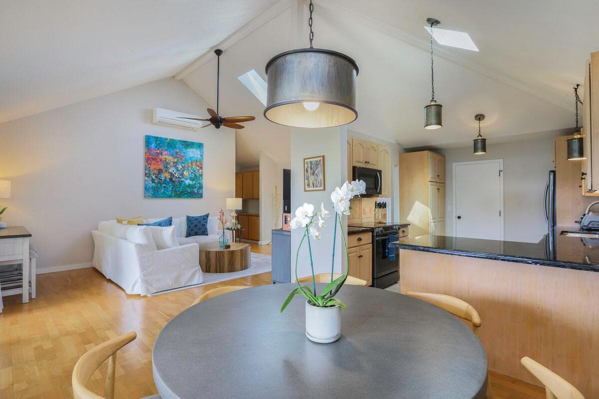 Home in Princeville · ★4.96 · 3 bedrooms · 3 beds · 2 baths - Photo 1