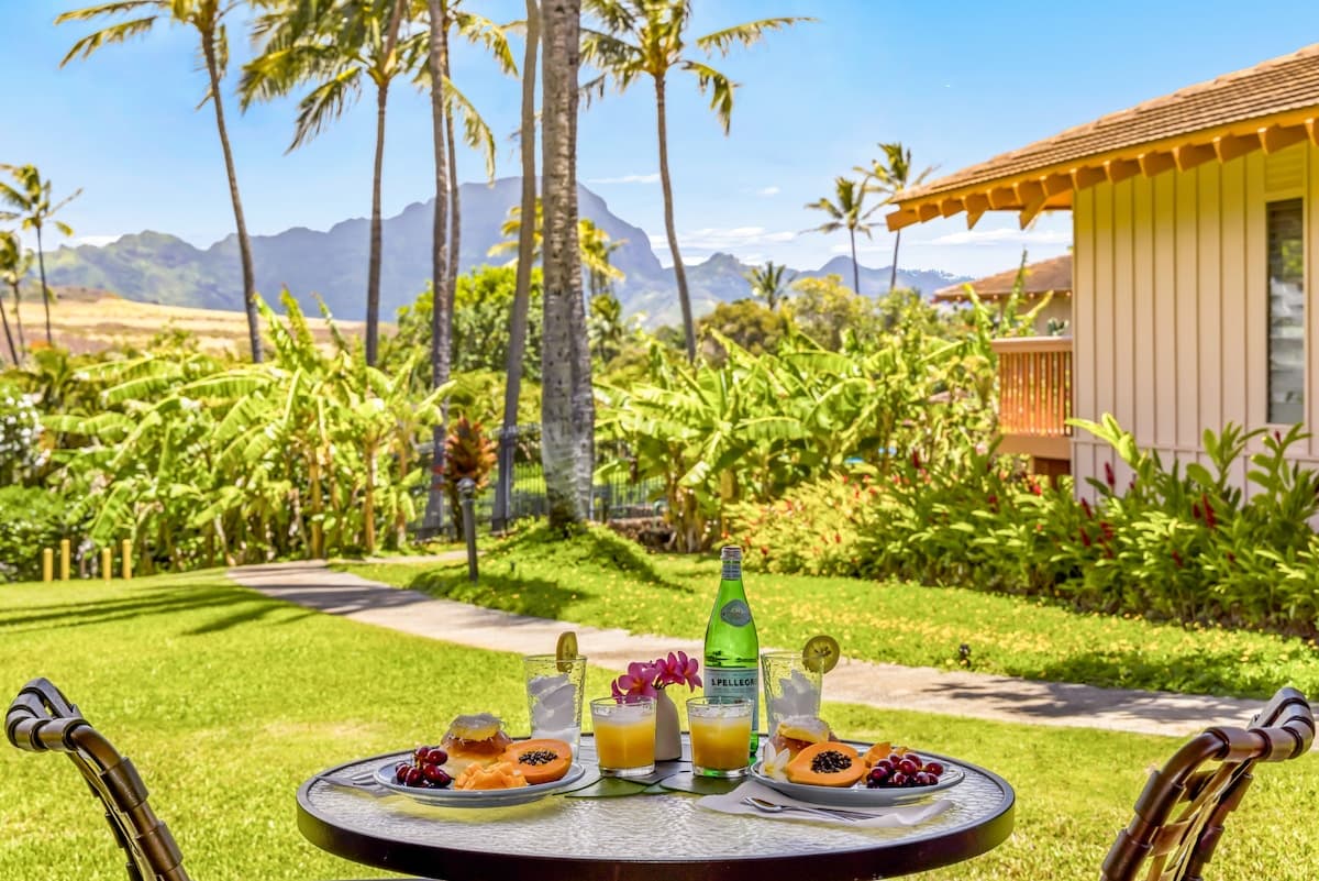 Condo in Koloa · ★4.96 · 1 bedroom · 2 beds · 1 bath - Photo 1