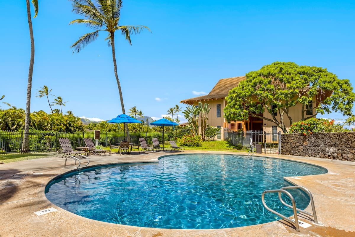 Condo in Koloa · ★4.96 · 1 bedroom · 2 beds · 1 bath - Photo 3