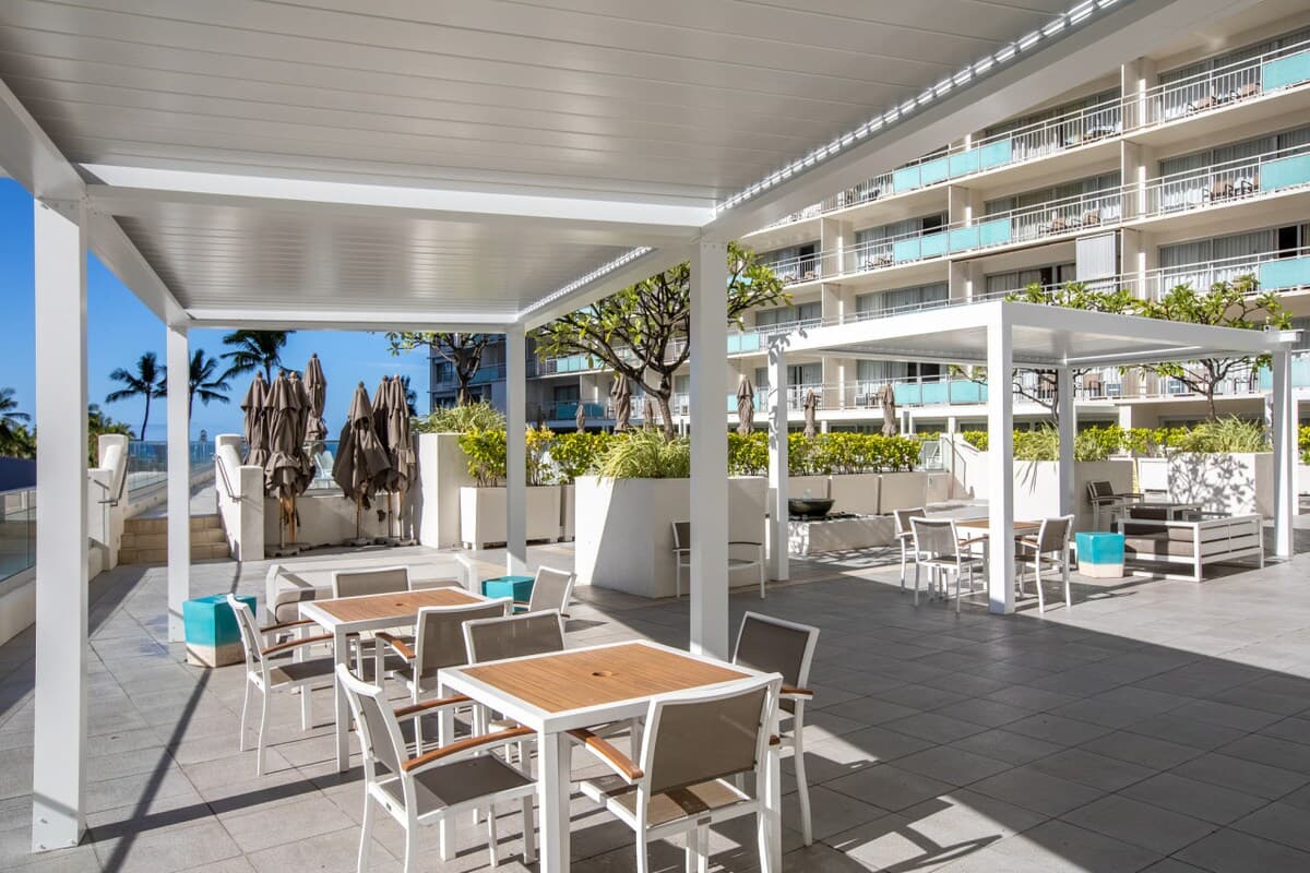 Condo in Honolulu · ★4.76 · 1 bedroom · 3 beds · 1 private bath - Photo 5