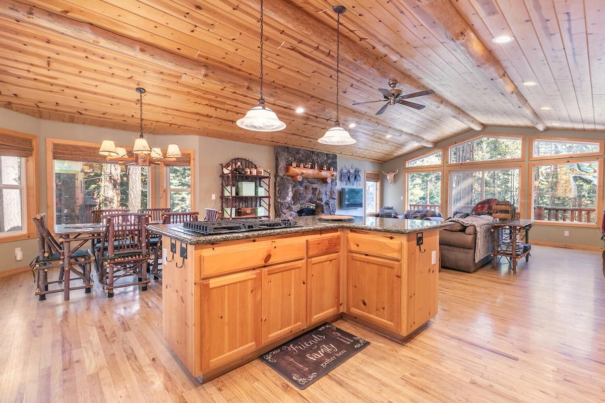 Luxury Lake Tahoe Home, Walk to Shore - Photo 5