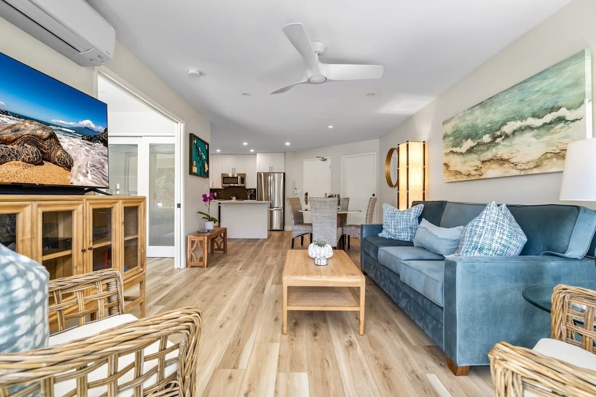 Condo in Kihei · ★4.89 · 1 bedroom · 2 beds · 1 bath - Photo 2