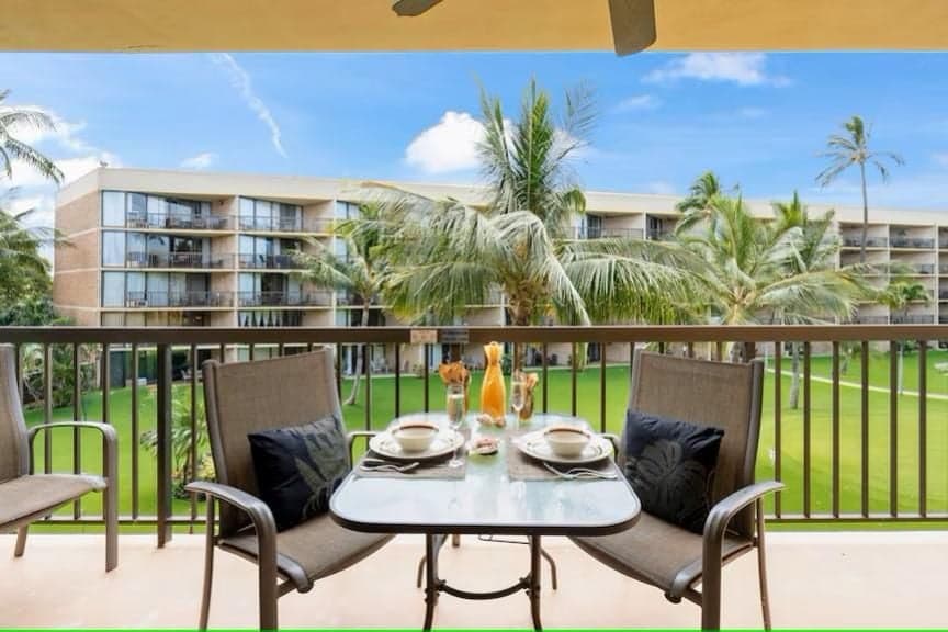 Condo in Kihei · ★4.83 · 1 bedroom · 2 beds · 1 private bath - Photo 1