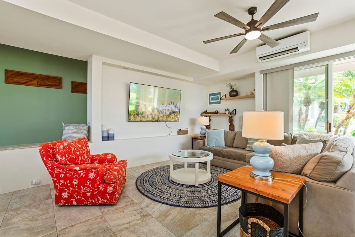Condo in Wailea · ★5.0 · 1 bedroom · 2 beds · 2 baths - Photo 5