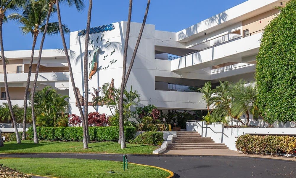 Condo in Kailua-Kona · ★5.0 · 1 bedroom · 2 beds · 1 bath - Photo 2