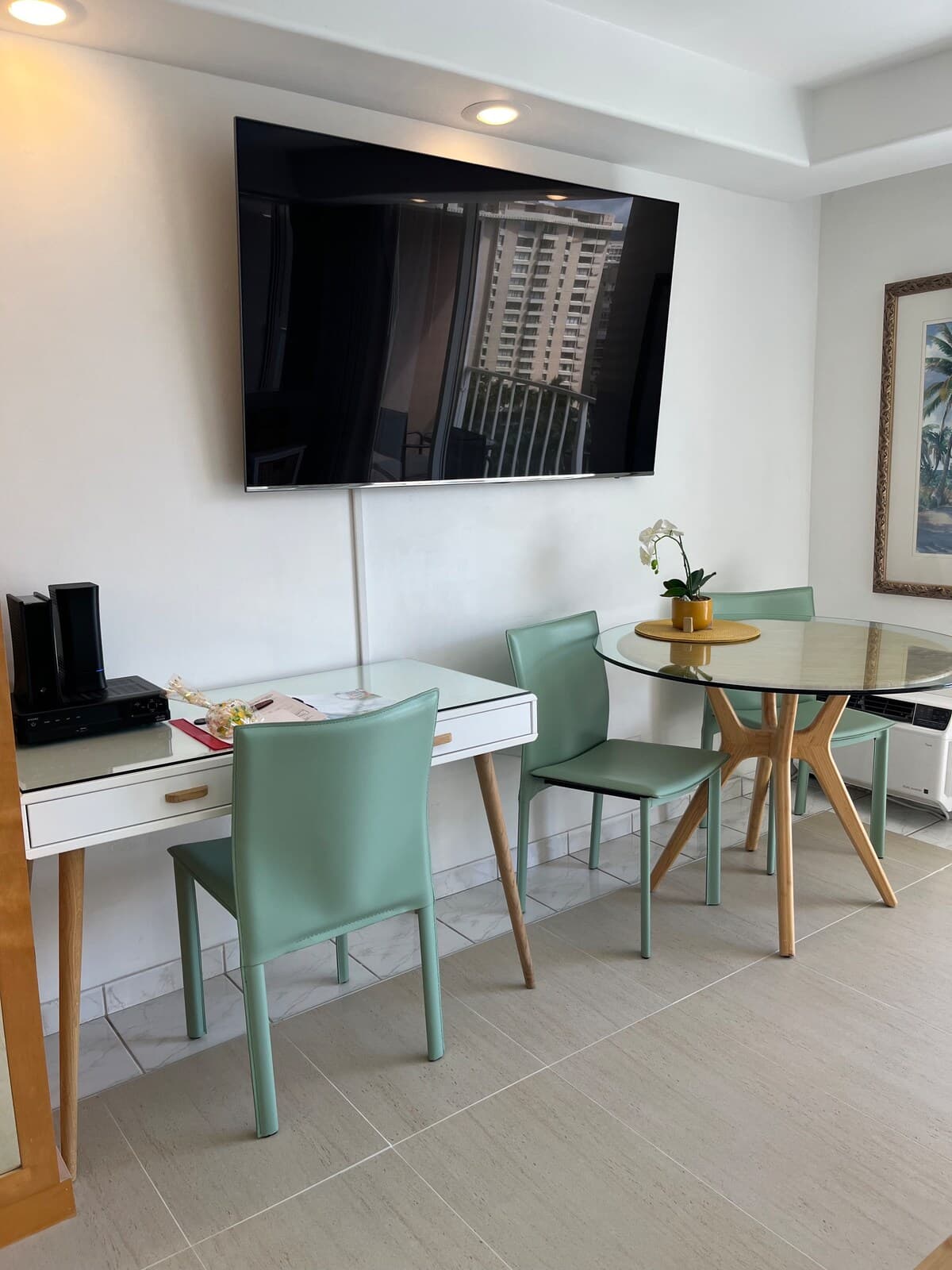 Charming Waikiki Studio with Parking - Photo 3