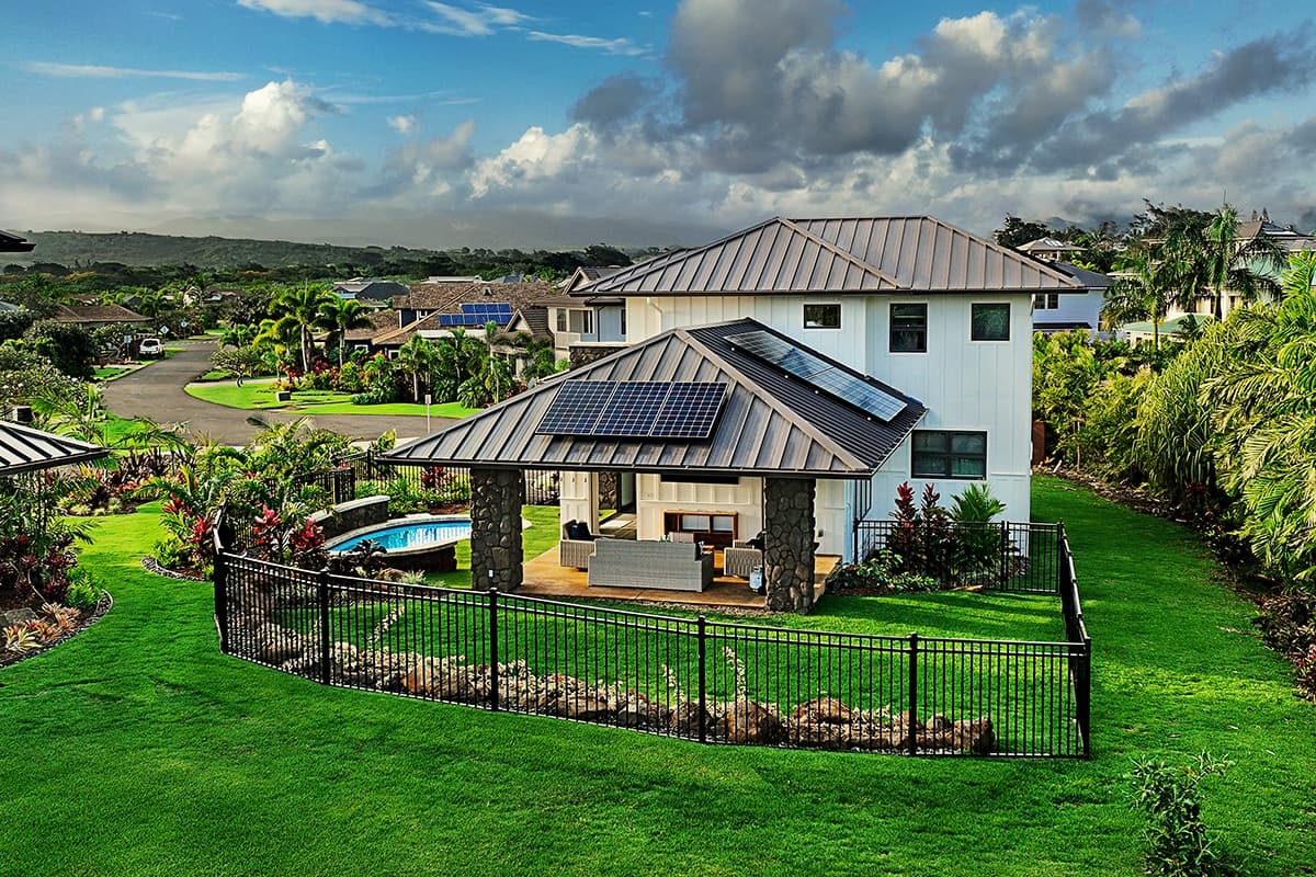 Home in Koloa · ★5.0 · 3 bedrooms · 3 beds · 3 baths - Photo 2