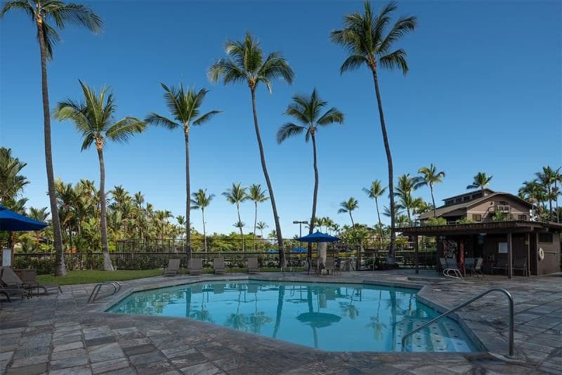 Condo in Kailua-Kona · ★4.67 · 2 bedrooms · 3 beds · 2 baths - Photo 5