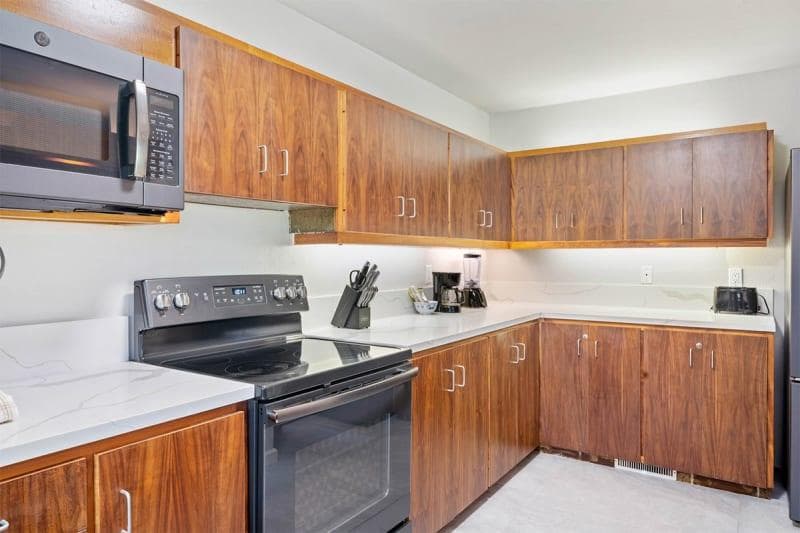 Condo in Kailua-Kona · ★4.67 · 2 bedrooms · 3 beds · 2 baths - Photo 3