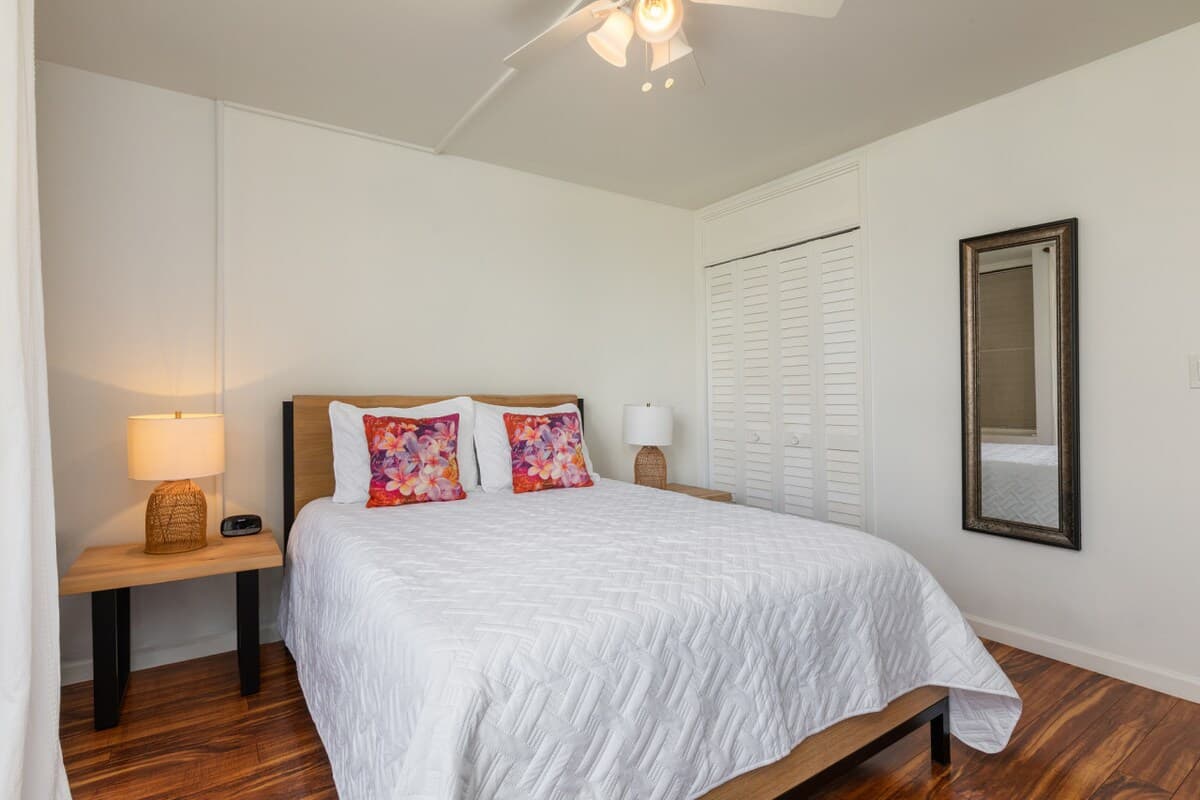 Home in Kahuku · ★4.87 · 2 bedrooms · 4 beds · 2 private baths - Photo 1