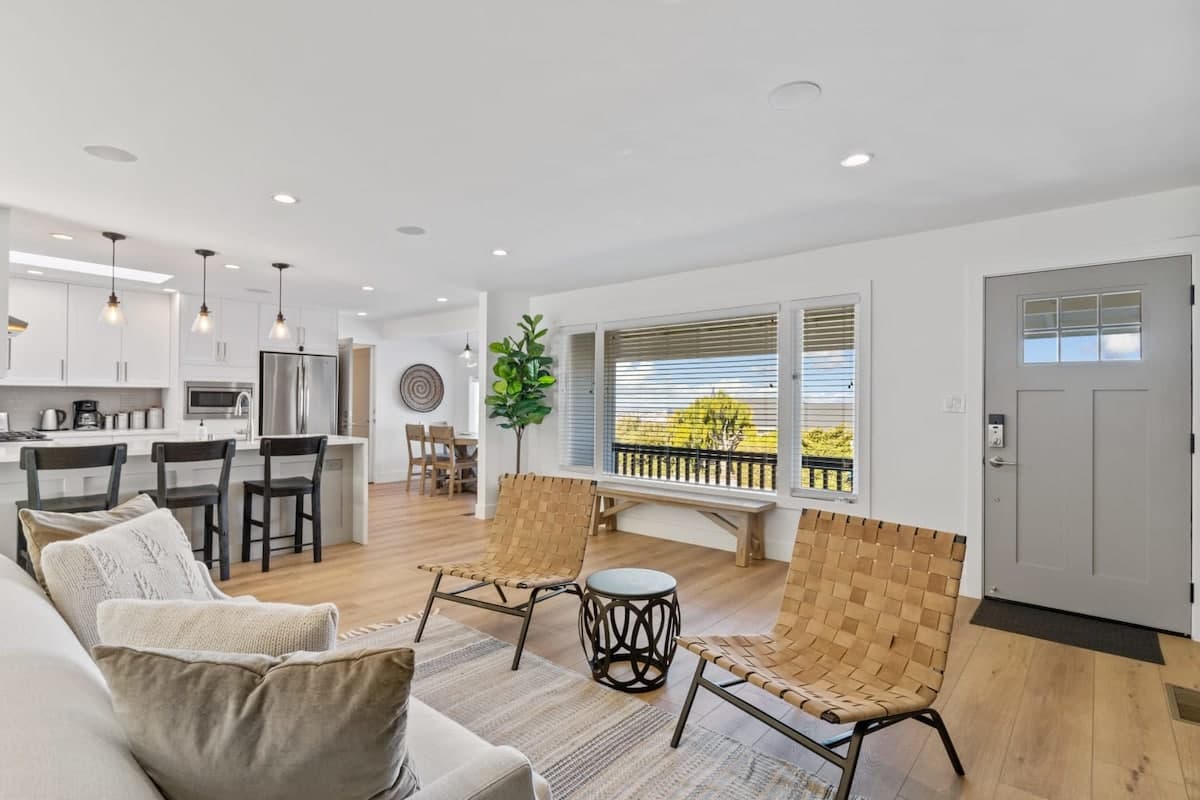 Modern Bay View Home w/ Private Deck & Office - Photo 3