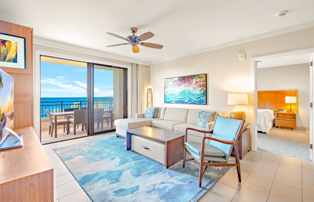 Condo in Lahaina · ★5.0 · 3 bedrooms · 4 beds · 2 baths - Photo 4