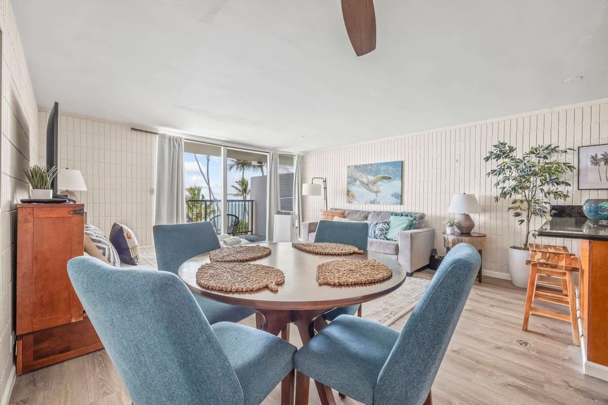 Condo in Hauula · ★4.83 · 1 bedroom · 3 beds · 1 private bath - Photo 4