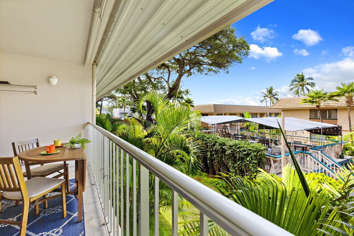 Condo in Kihei · ★4.5 · 1 bedroom · 1 bed · 1 bath - Photo 4