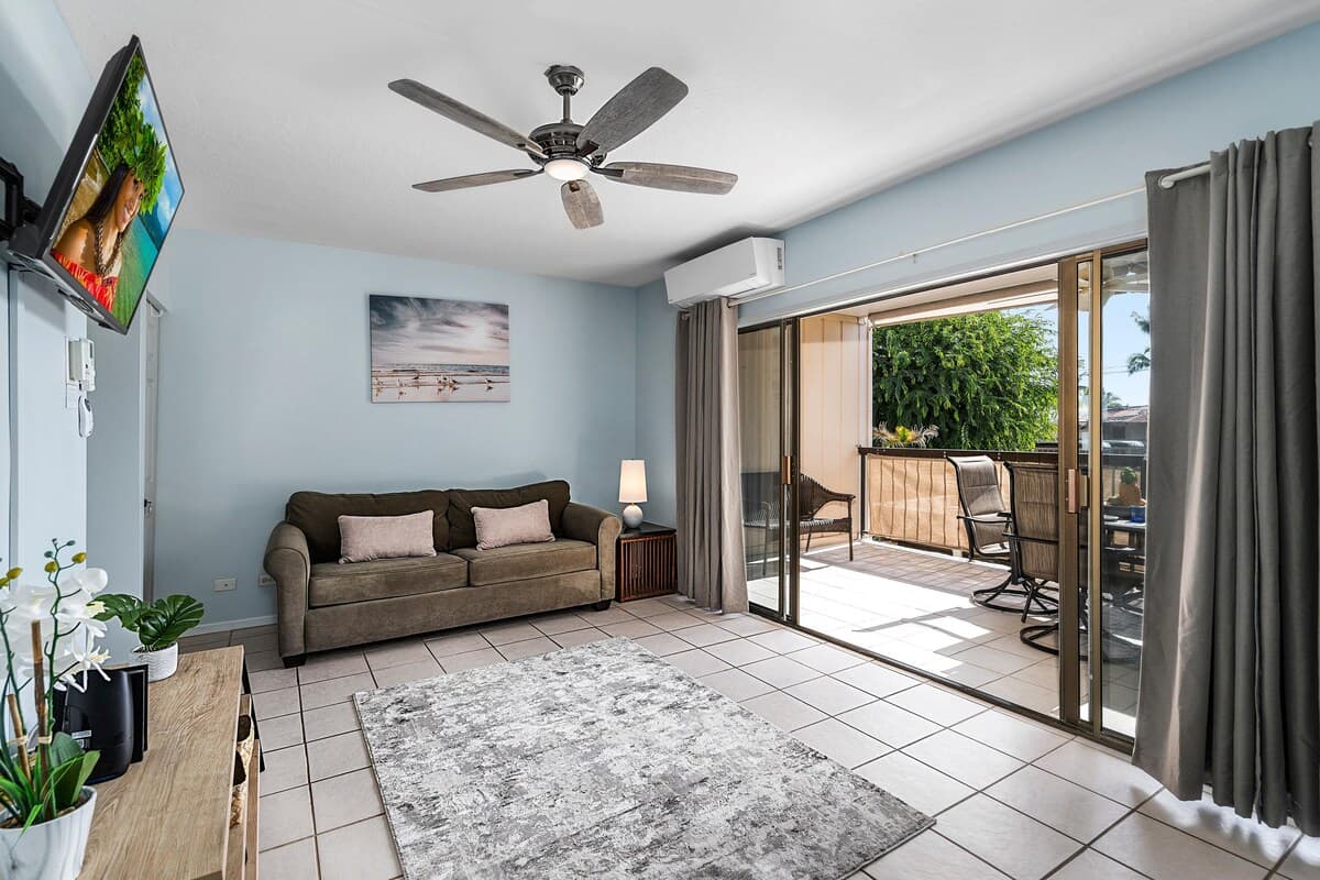 Condo in Kailua-Kona · ★4.77 · 1 bedroom · 2 beds · 1 private bath - Photo 3