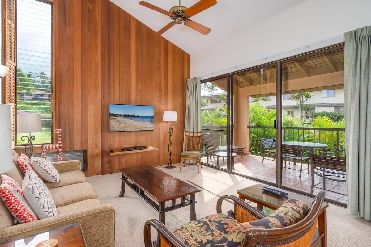 Condo in Kihei · ★4.93 · 1 bedroom · 1 bed · 1 bath - Photo 1