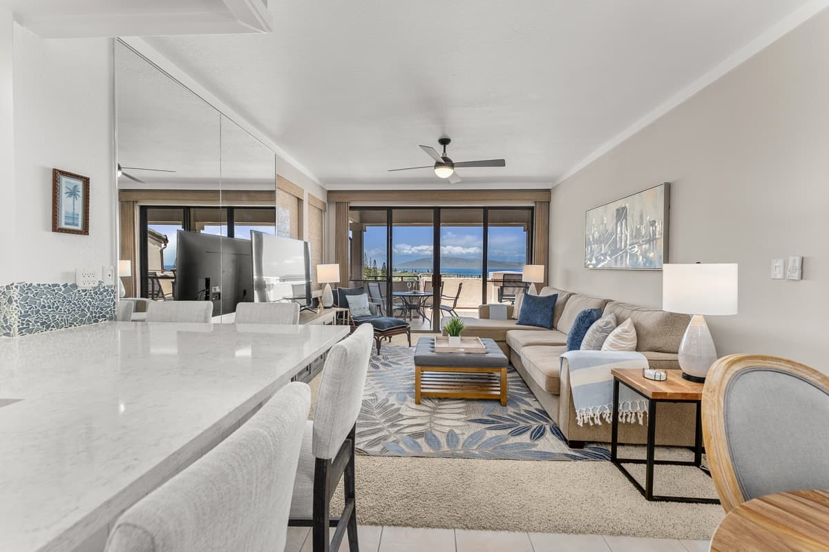 Condo in Lahaina · ★4.96 · 1 bedroom · 2 beds · 2 private baths - Photo 1