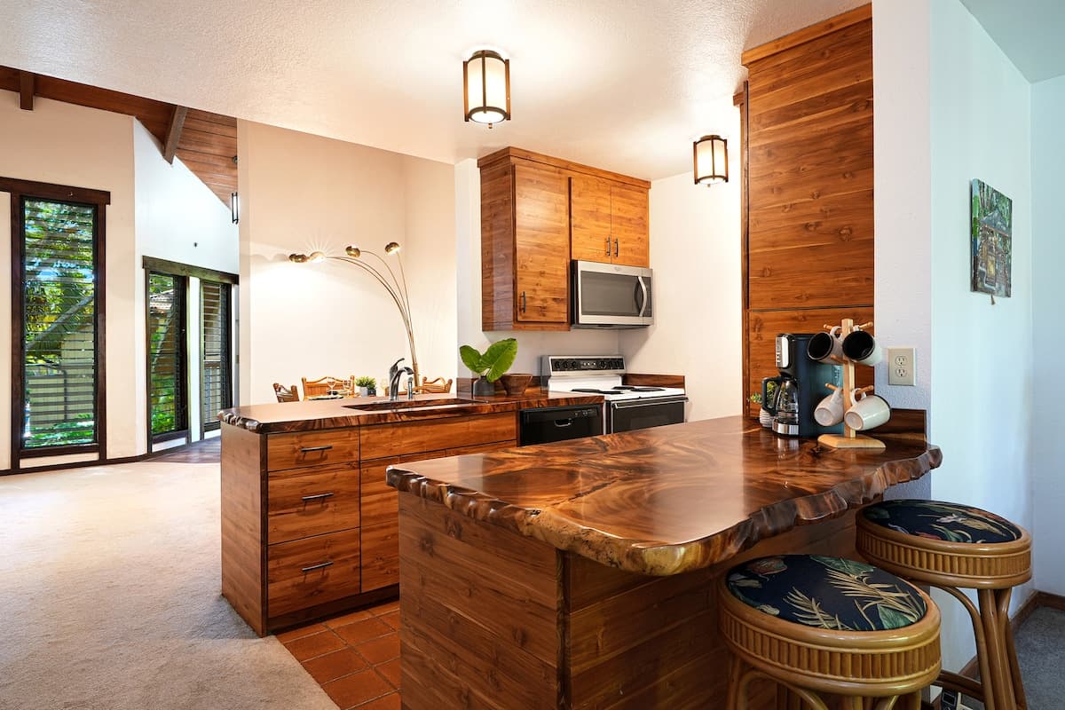 Condo in Koloa · ★4.51 · 2 bedrooms · 4 beds · 2 shared baths - Photo 3