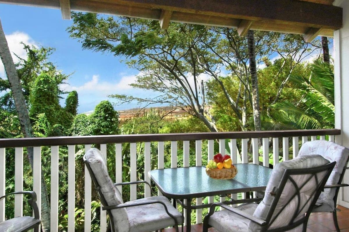 Condo in Koloa · ★4.51 · 2 bedrooms · 4 beds · 2 shared baths - Photo 2