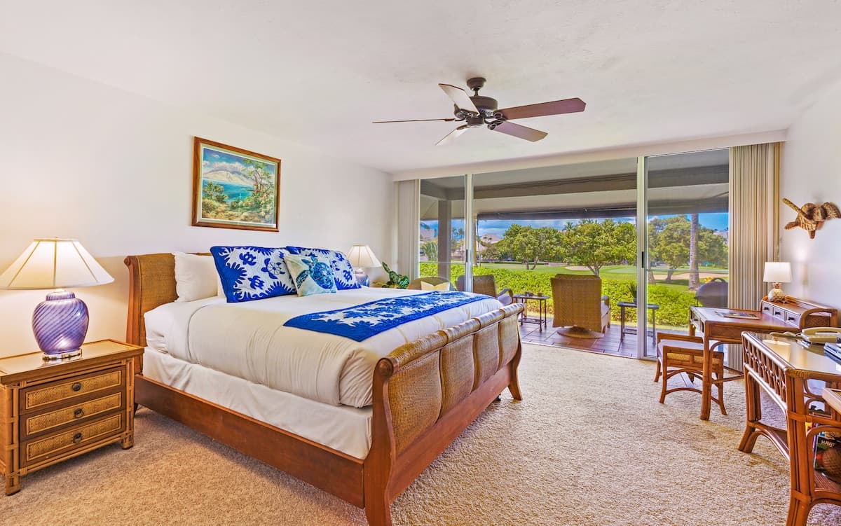 Home in Lahaina · ★4.57 · 1 bedroom · 2 beds · 2 baths - Photo 5