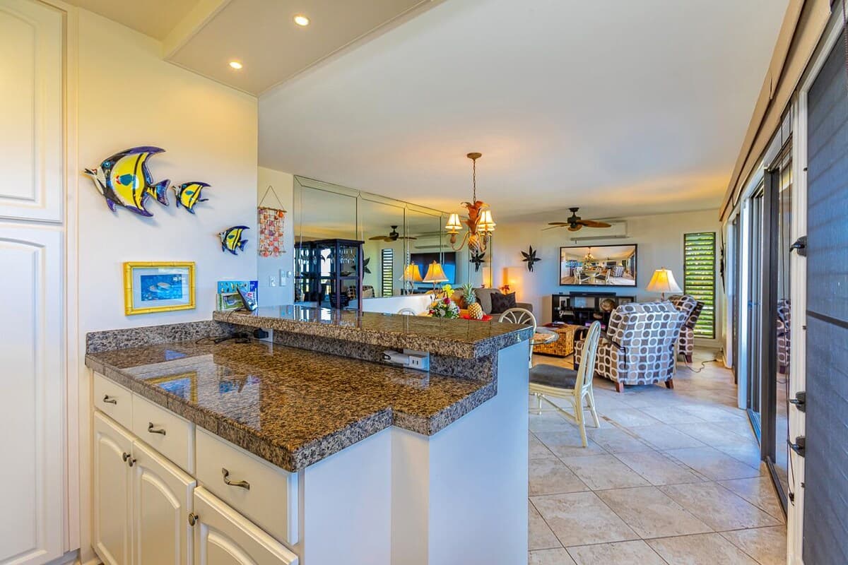 Condo in Wailea · ★4.95 · 1 bedroom · 2 beds · 2 baths - Photo 4