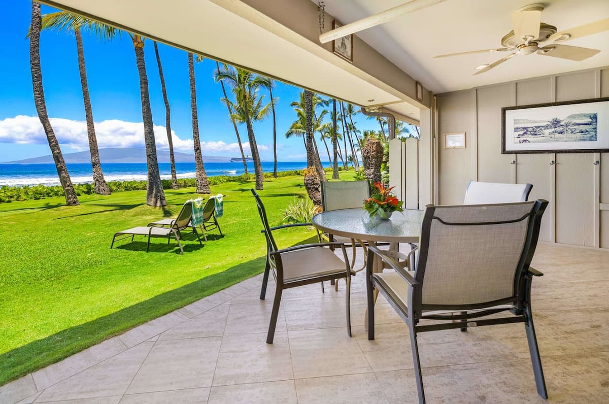 Townhouse in Lahaina · ★4.97 · 4 bedrooms · 5 beds · 3.5 baths - Photo 1
