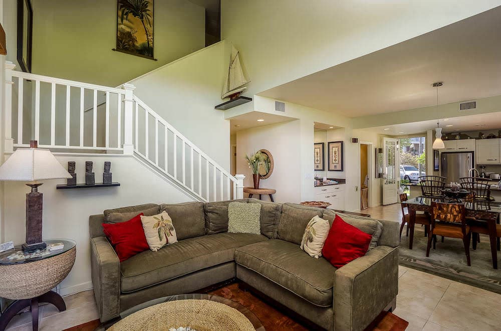 Townhouse in Kailua-Kona · ★4.84 · 3 bedrooms · 4 beds · 3 private baths - Photo 3