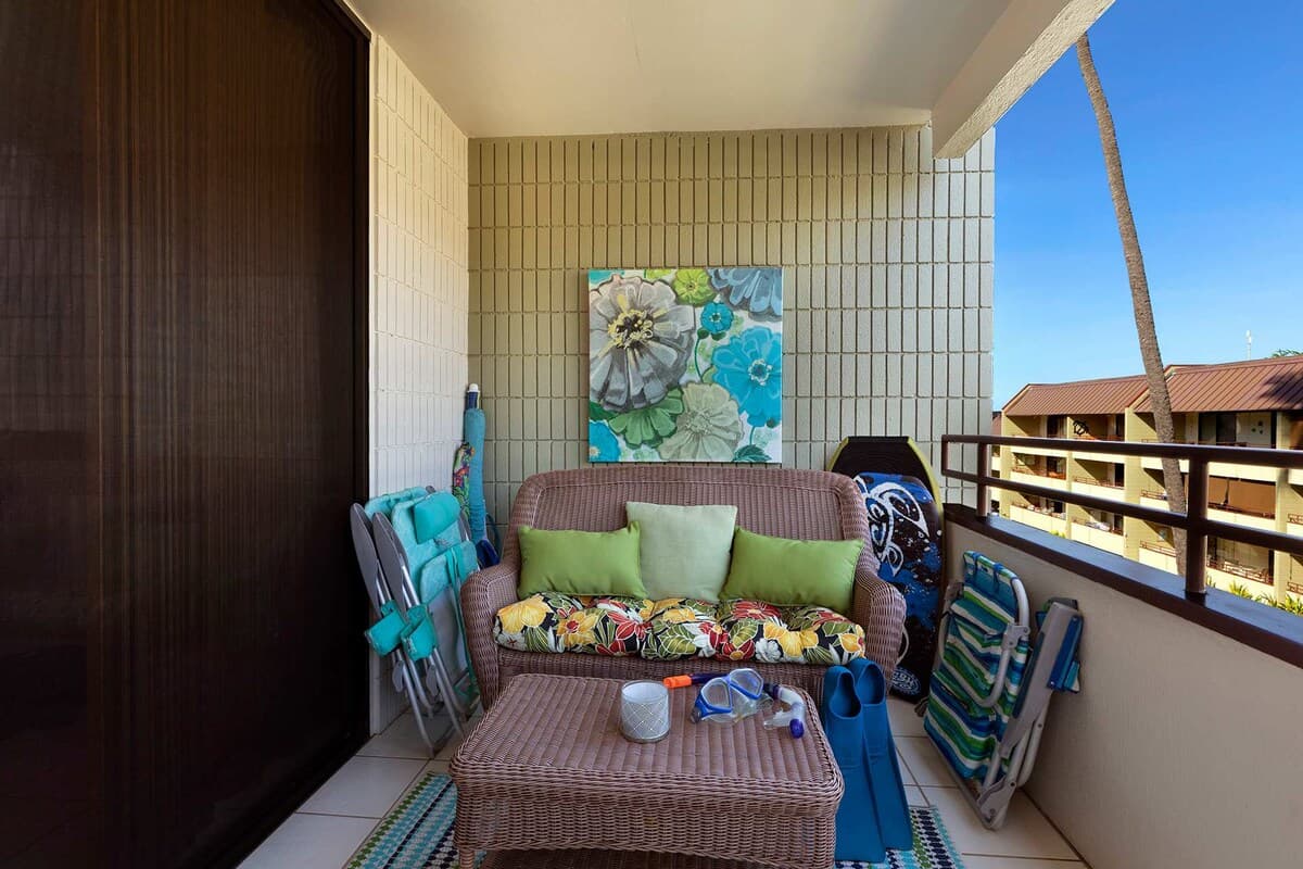 Condo in Kailua-Kona · ★4.79 · 2 bedrooms · 3 beds · 2 private baths - Photo 5
