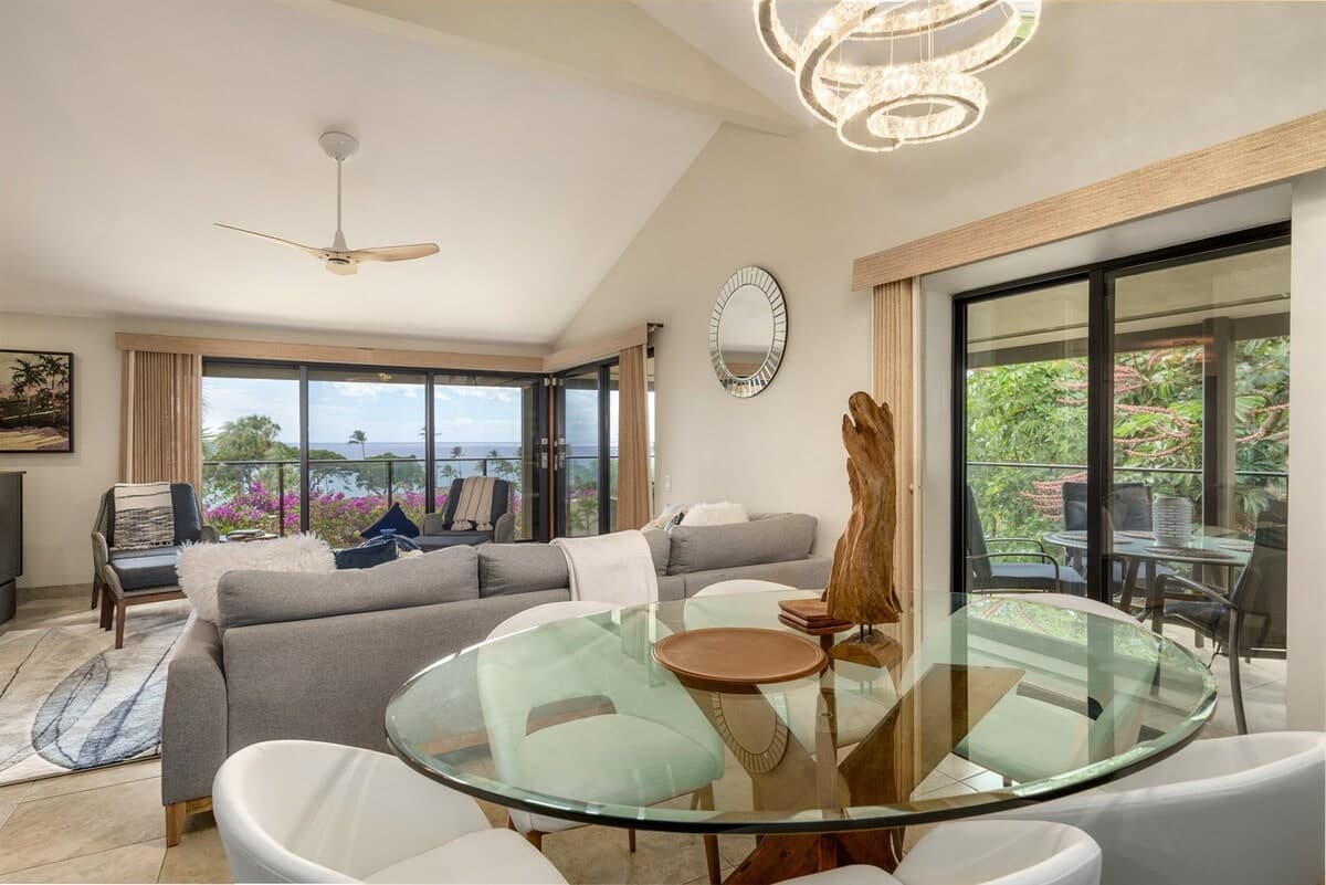 Condo in Wailea · ★4.97 · 2 bedrooms · 4 beds · 2 baths - Photo 5