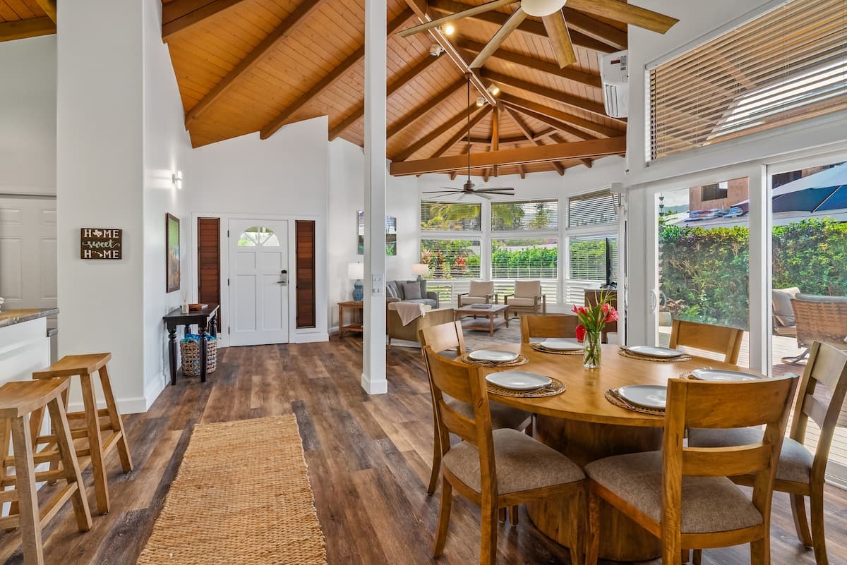 Home in Princeville · ★5.0 · 3 bedrooms · 4 beds · 2 baths - Photo 1