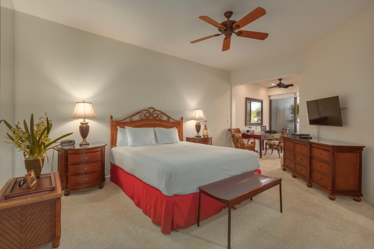 Condo in Waimea · ★4.5 · 2 bedrooms · 3 beds · 2.5 baths - Photo 5