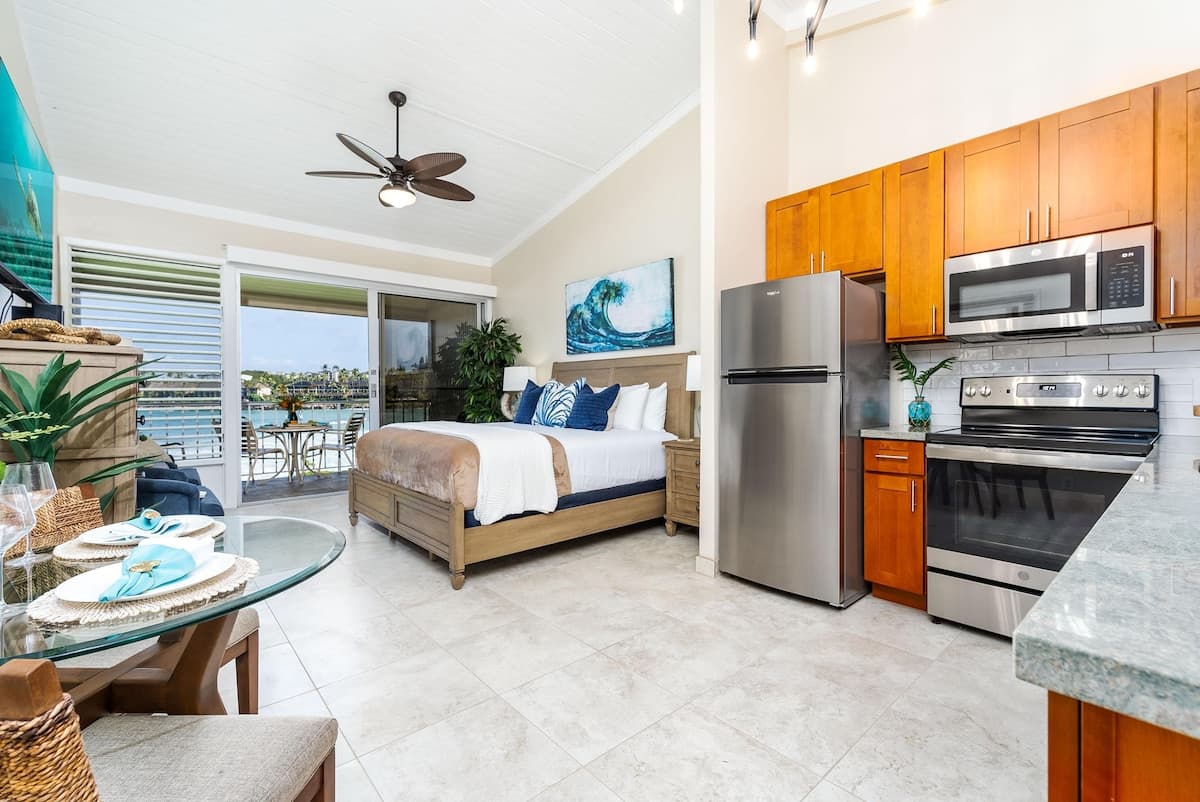Luxury Oceanfront Studio at Napili Shores A203 Vie - Photo 3