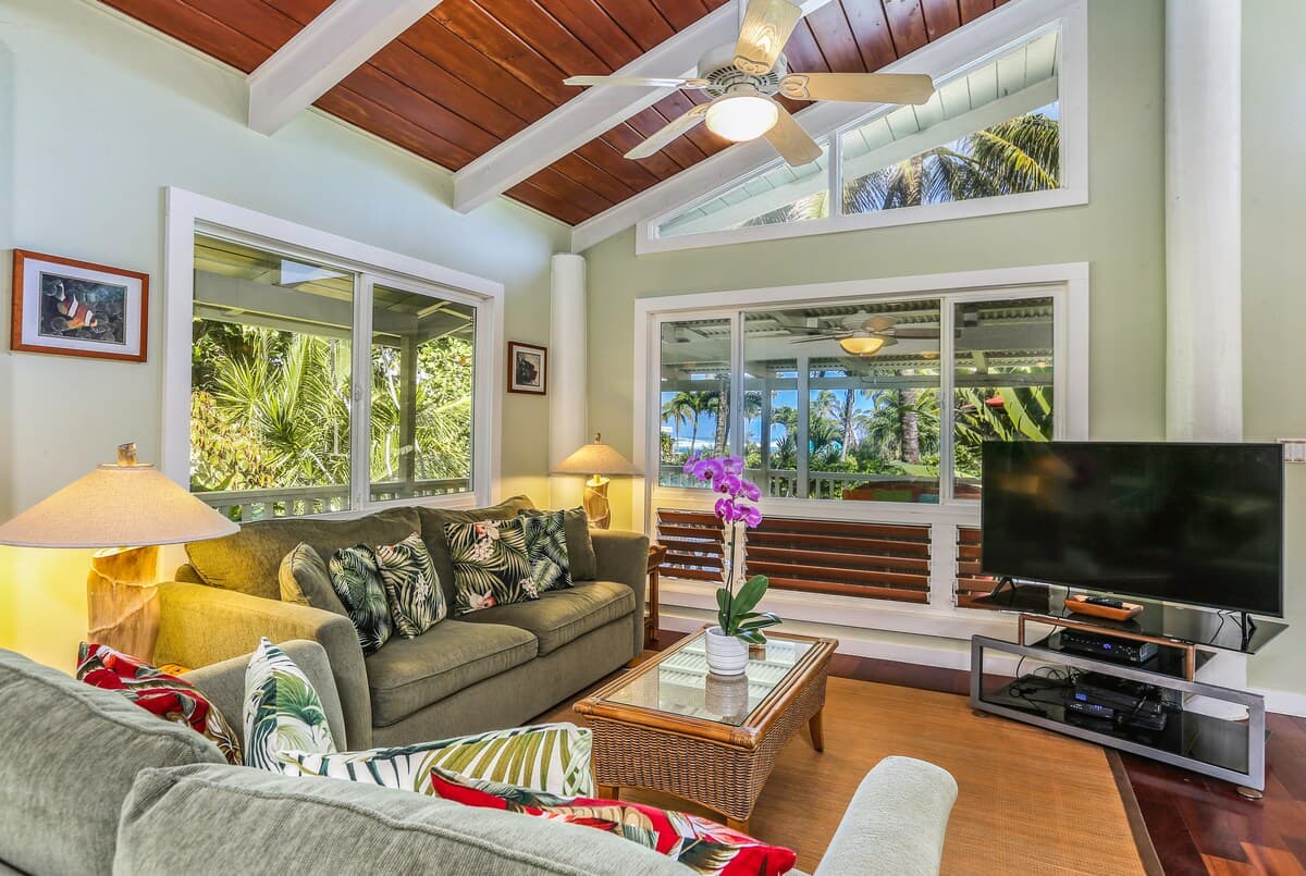 Home in Hanalei · ★4.9 · 3 bedrooms · 4 beds · 3 baths - Photo 5