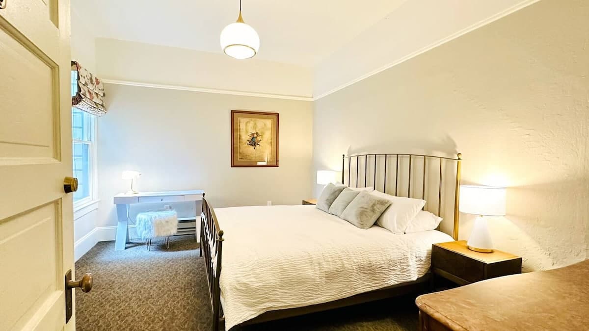 Historic Willows Inn 5BR Duboce Triangle Home - Photo 2