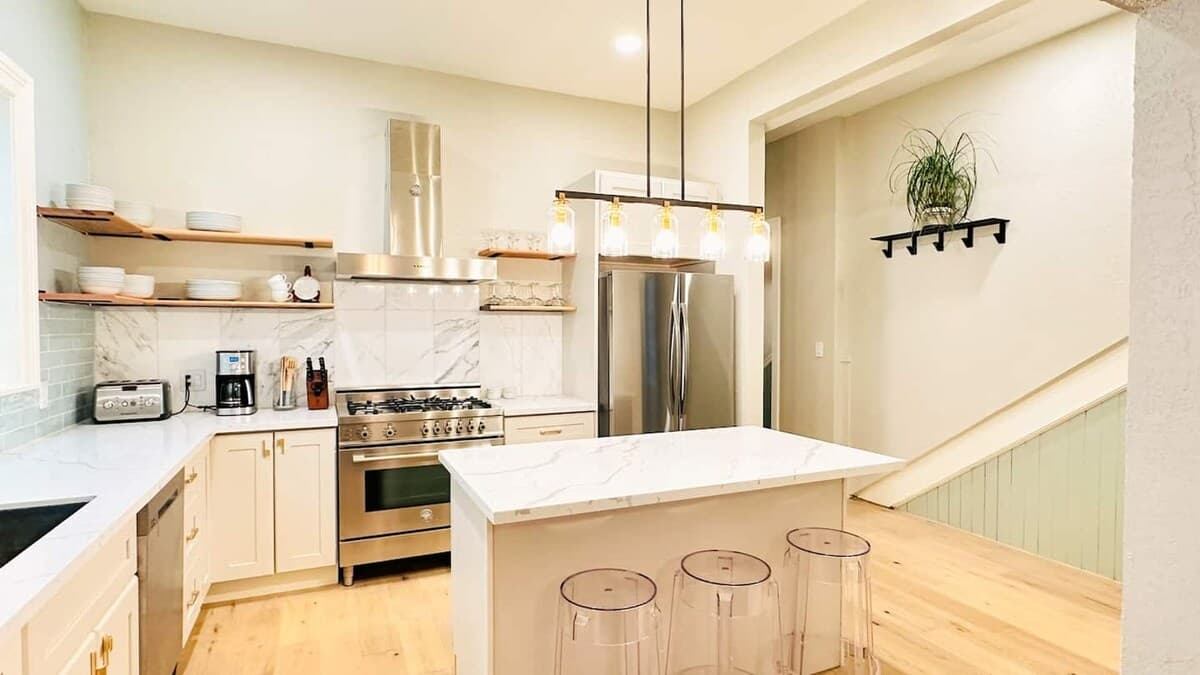 Historic Willows Inn 5BR Duboce Triangle Home - Photo 3
