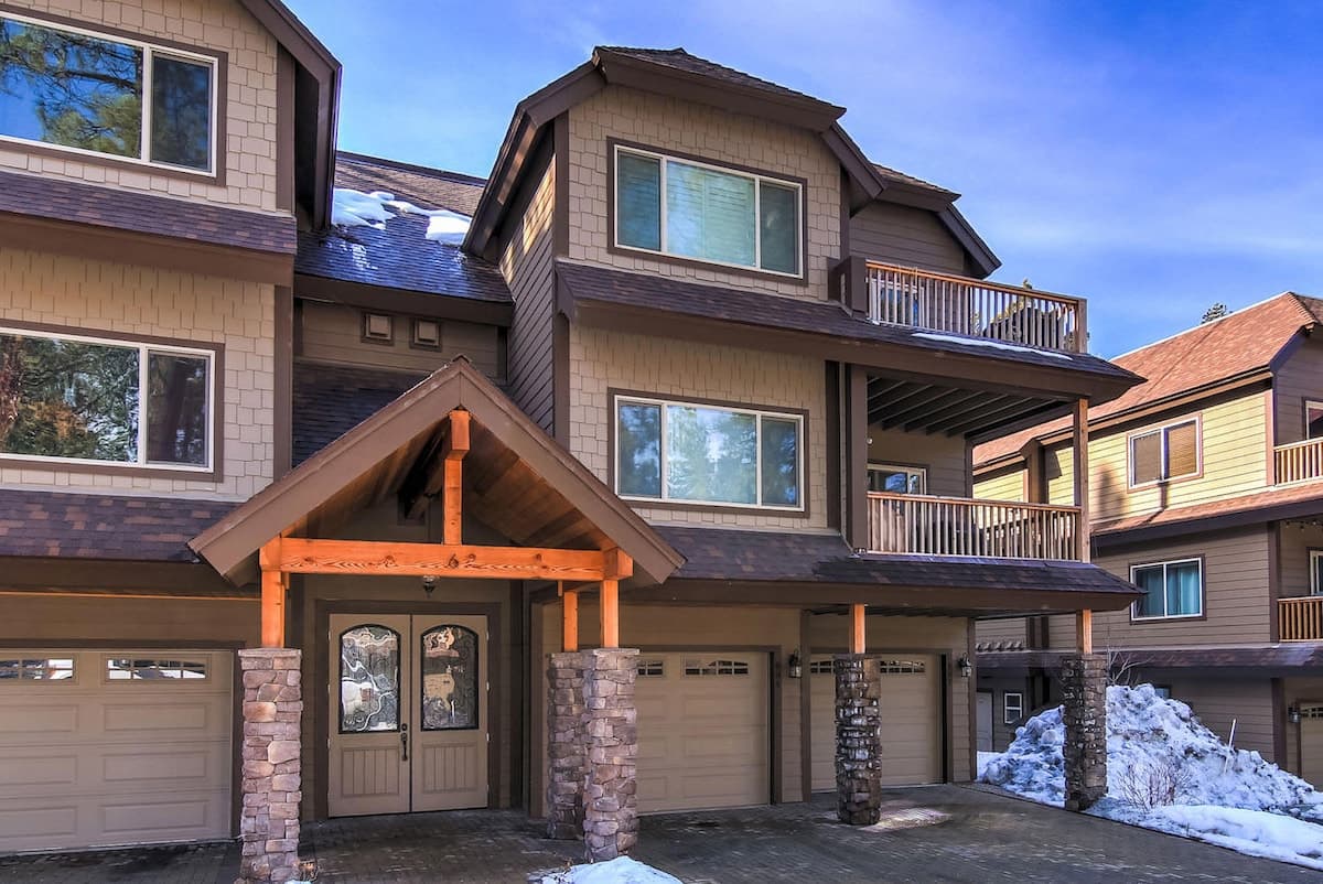 Tahoe Woods Top-Floor Walk to Casinos & Gondola - Photo 1