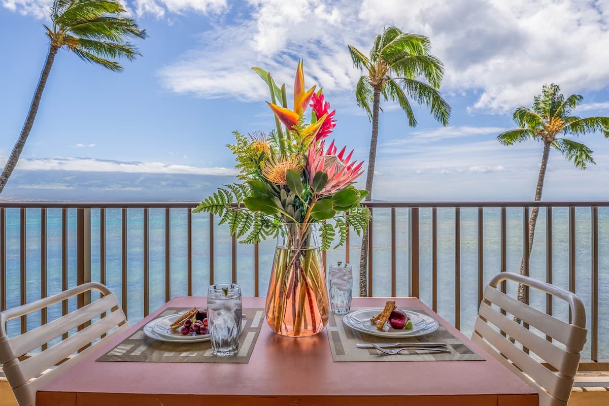Condo in Wailuku · ★4.57 · 3 bedrooms · 5 beds · 2 baths - Photo 2