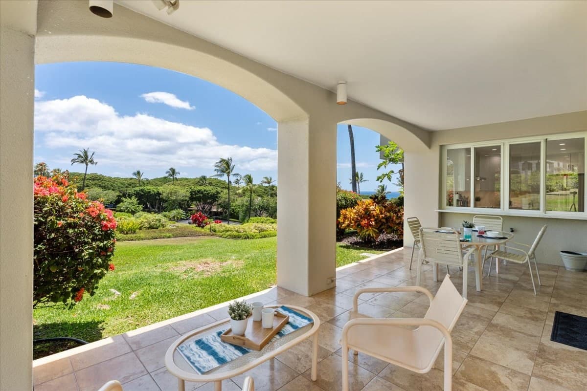 Condo in Wailea · ★4.86 · 2 bedrooms · 4 beds · 2 baths - Photo 1