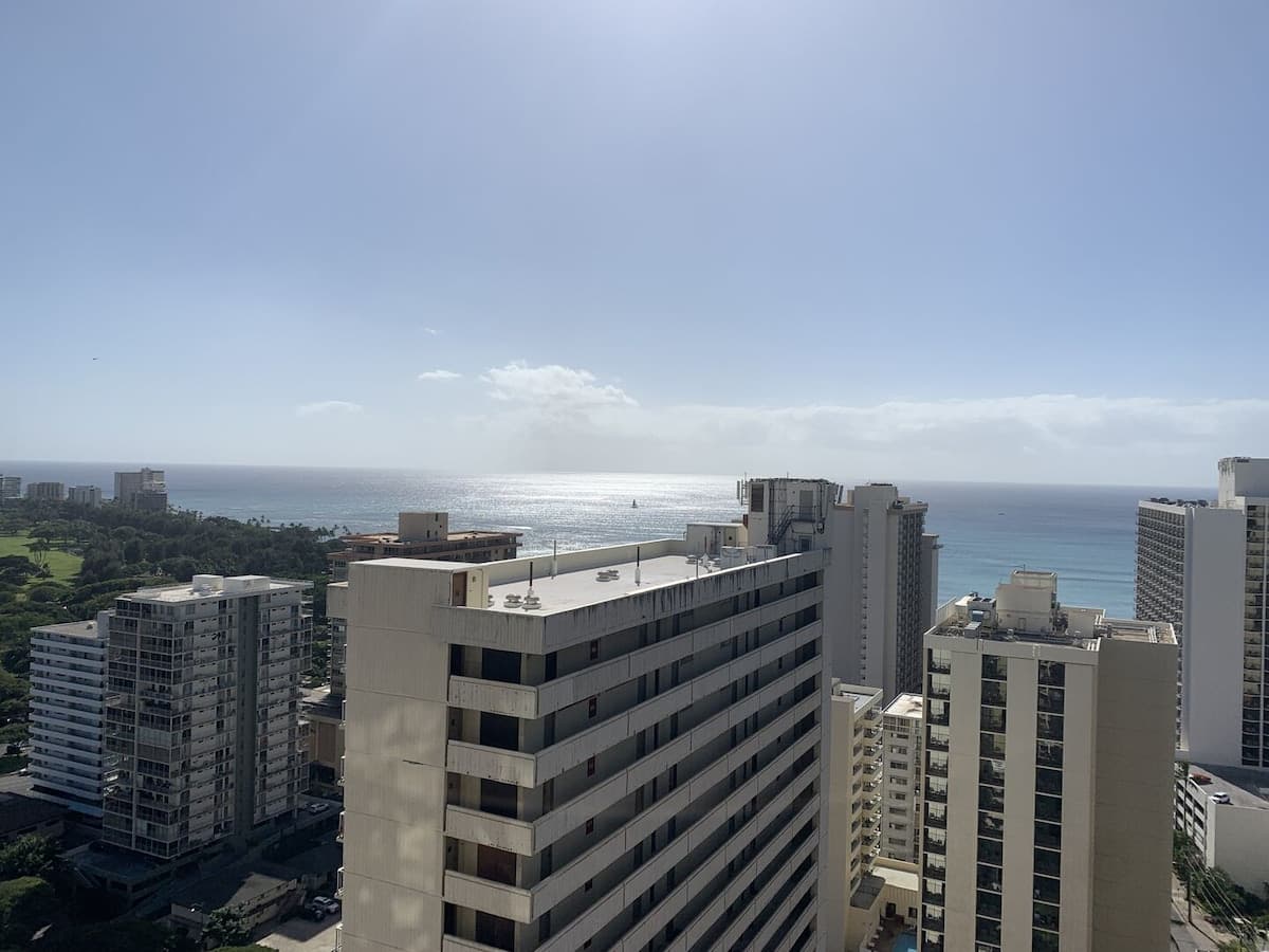 Condo in Honolulu · ★4.87 · 1 bedroom · 1 bed · 1 private bath - Photo 2
